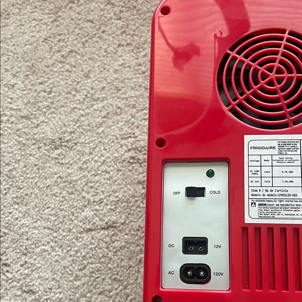 Frigidaire Retro Mini Red Fridge - Picture 9 of 11